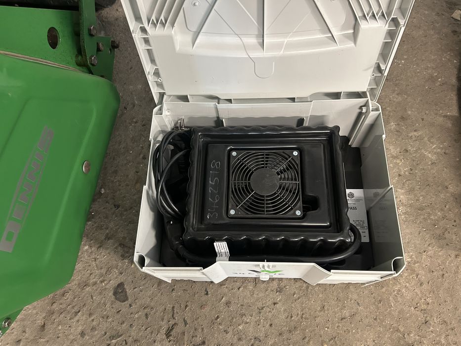 Zagęszczarka elektryczna WACKER NEUSON APS1030e