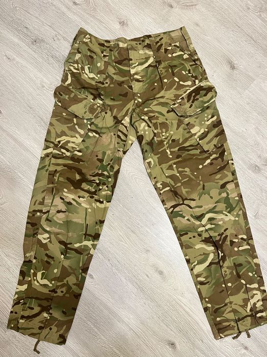 Демісезонна форма мтп  британка (футболка в подарунок) мультикам