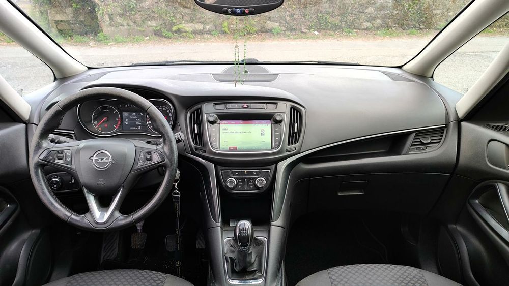 Opel zafira Diesel 1,6cdti