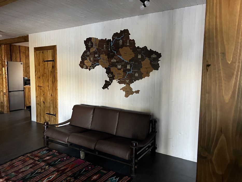 Затишний будинок для відпочинку та святкувань у Rest Family