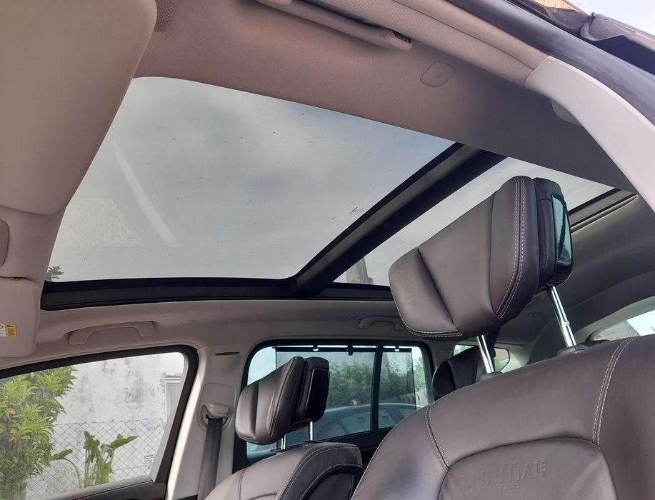 Renault Espace Initiale Paris 2.0 Dci 7 lugares cx. Aut.