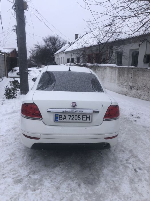 Продам FIAT Linea 1.4 газ/ бензин. 2013год. 4399$.