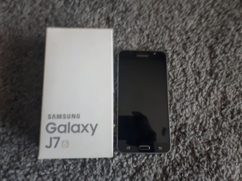 Смартфон Samsung J7  2/16 Gb