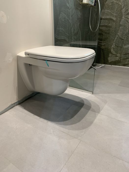 Roczna misa Duravit +deska