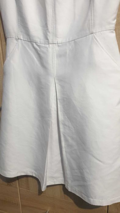 Sukienka biała r.42