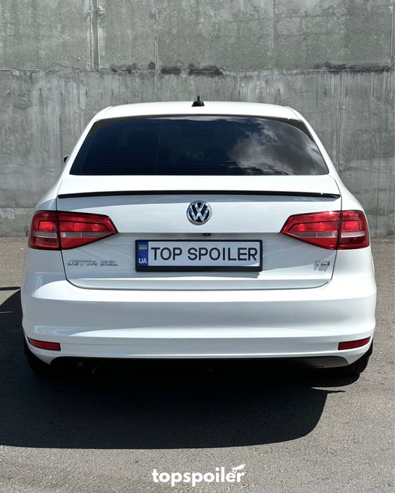 Спойлер накладка лип спойлер сабля Volkswagen Jetta 6 стиль GLI чорний