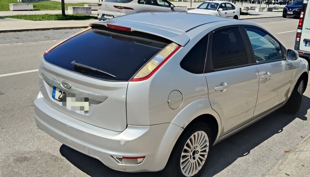 Ford Focus 2.0 Titanium GPL de origem | 2009 | 4.500 €