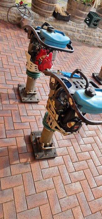 Stopa skoczek zagęszczarka