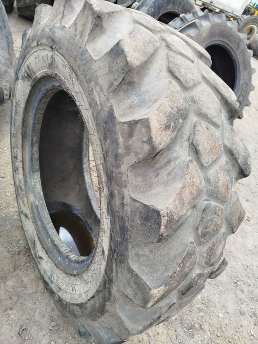 Opona rolnicza 15.5-25 MPT JCB Sitemaster JCB Cat Manitou