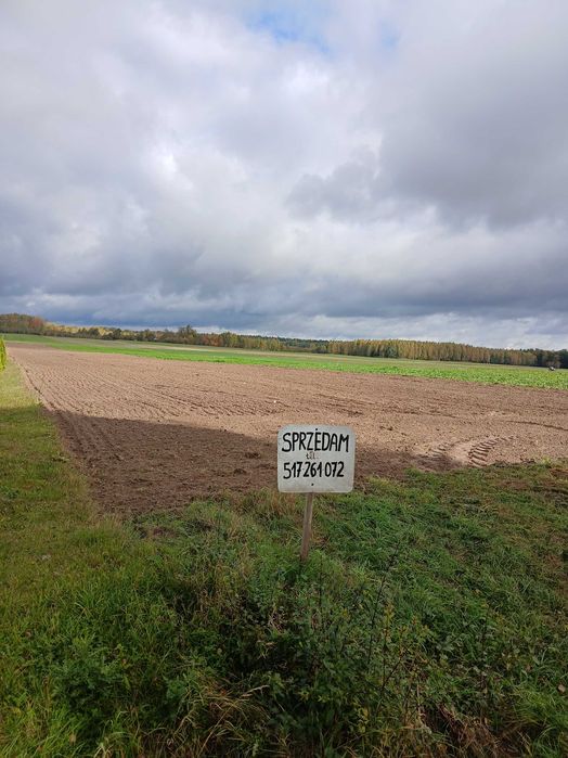 Sprzedam działkę budowlano- rolną