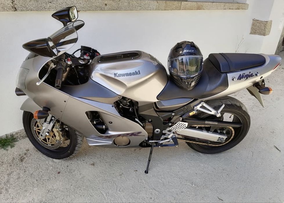 Kawasaki ZX 12 R