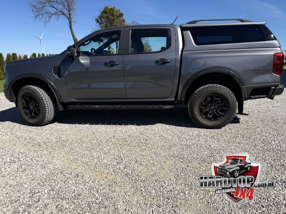 Zabudowa paki Hardtop Ford Ranger 2023+ Szyby uchylne