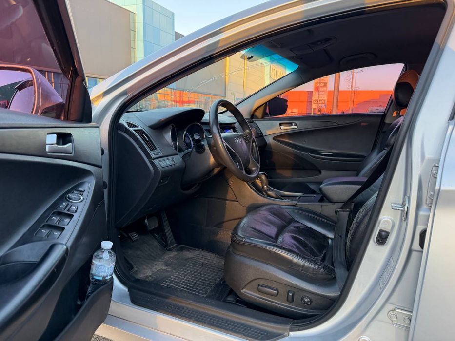 Hyundai Sonata 2012 lpi