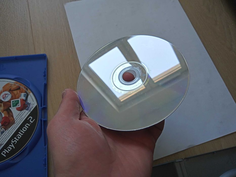 ps2(fight night round 3, fifa 07), pudełko tekken 5, xbox 360(fifa 10)