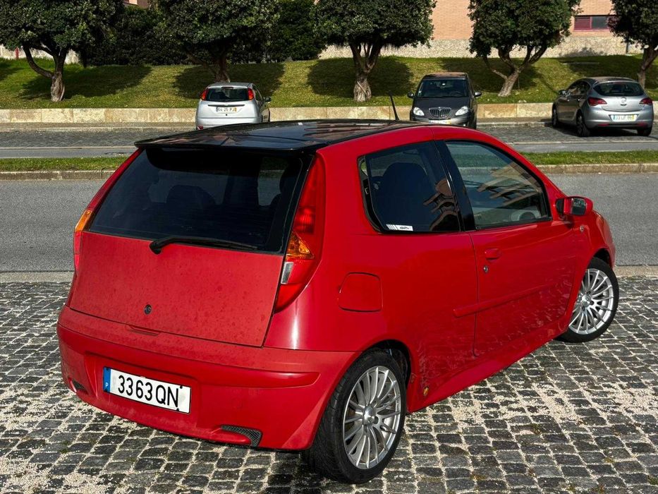 Fiat Punto 1.2 16V – Kit Abarth – Bom Estado!