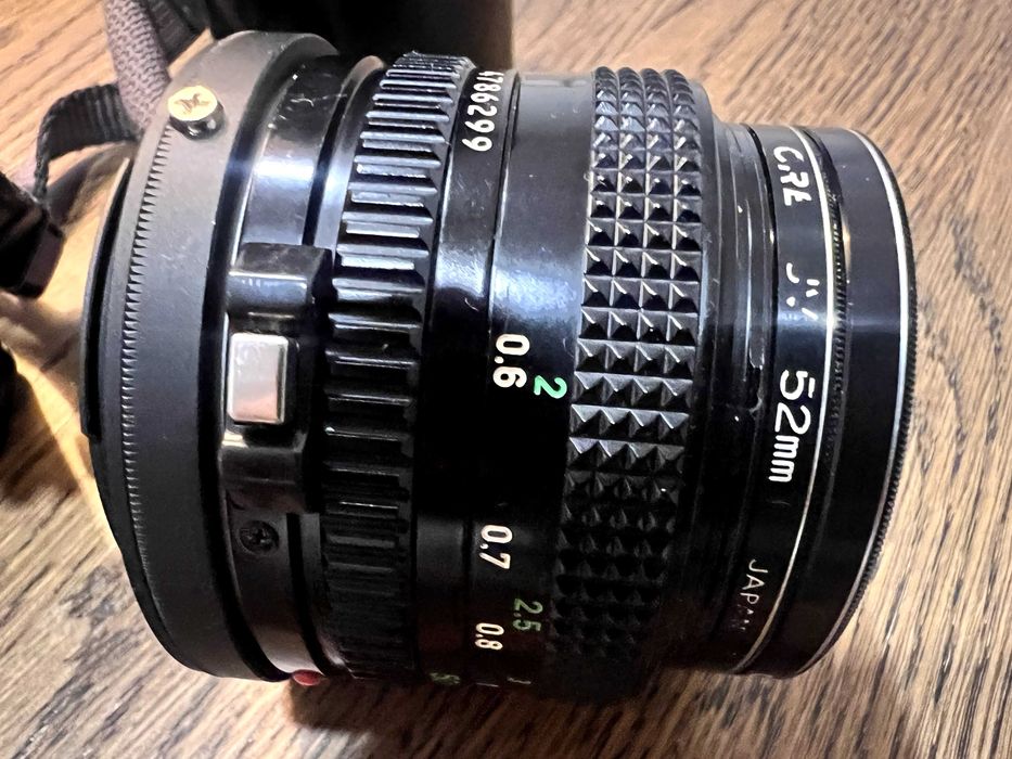 Canon F1 collectors edition LA84 + 3 lentes 52mm + 100-200mm + 28mm