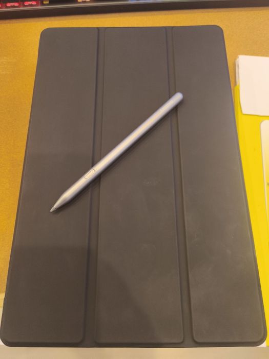 Продам идеальный  КОМПЛЕКТ Xiaoxin Pad Pro 12.7 8/256 2025 Читать опис