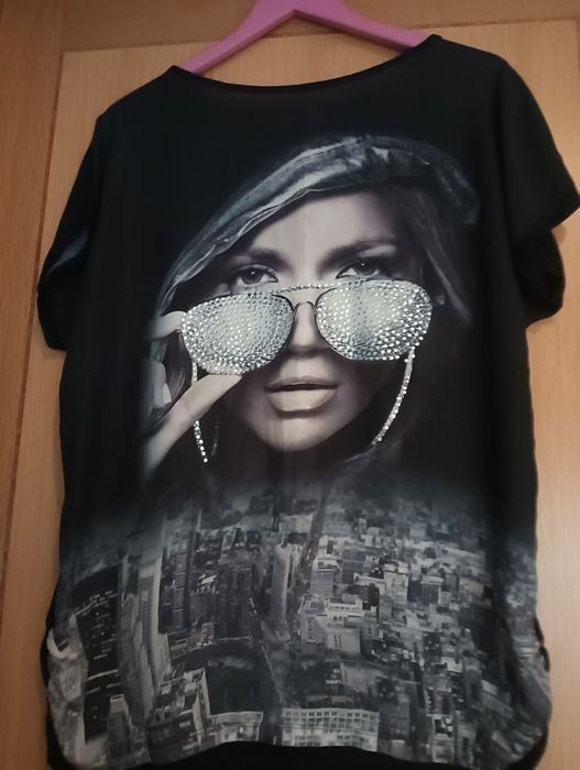 T-shirt preta mulher L/Xl