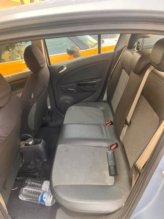 Opel corsa 2007 gasóleo