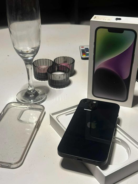 iPhone 14 128 GB kolor Midnight - Gwarancja, pudełko paragon