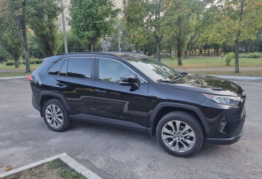 АвтоРазборка Toyota RAV4 2019г.БамперКрыша