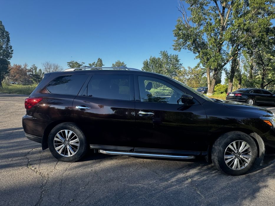 Nissan Pathfinder 2020
