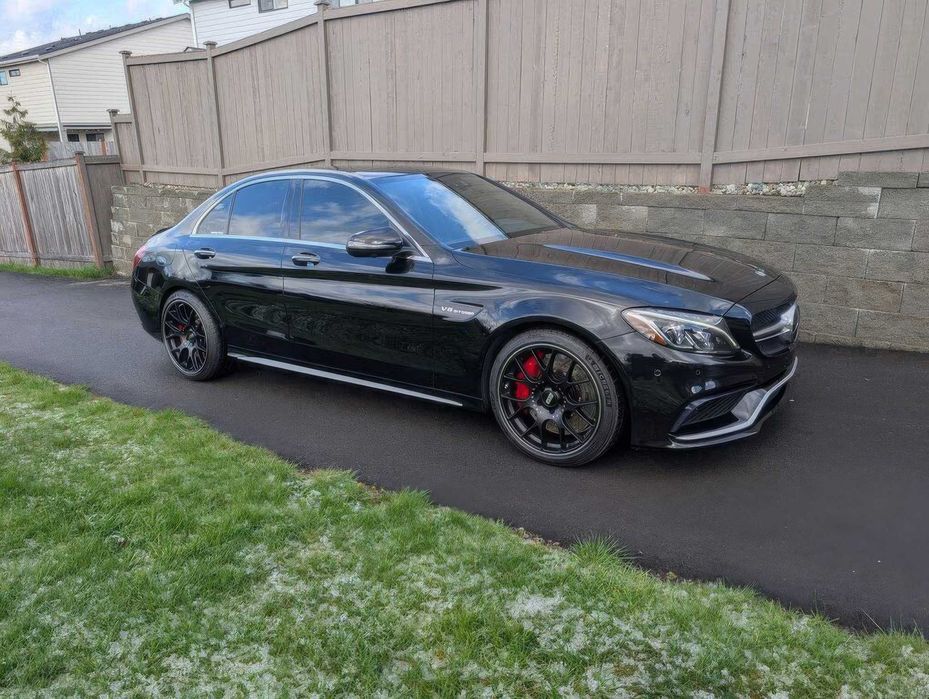 Mercedes-Benz C-Class AMG C 63 S      2017