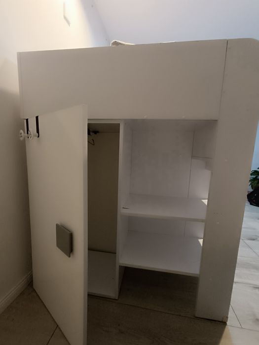 Mebel dziecięcy 3w1: łóżko + biurko + szafki