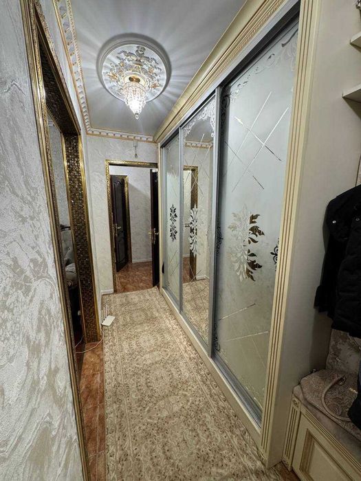 Продаж 3-кімнатної квартири по вул. Сумгаїтській, (район Епіцентру)