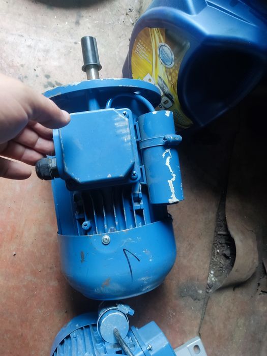 Однофазный электродвигатель