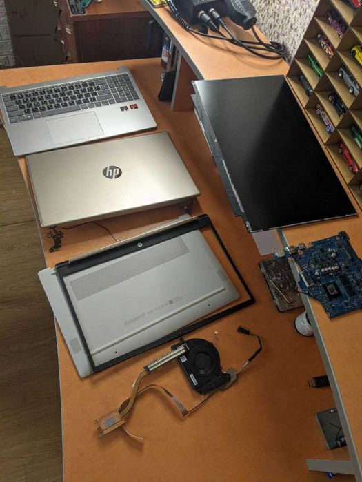 Разборка HP 250 G10/HP 15-fc Кришка матриці/динаміки/Нижня кришка/тачп