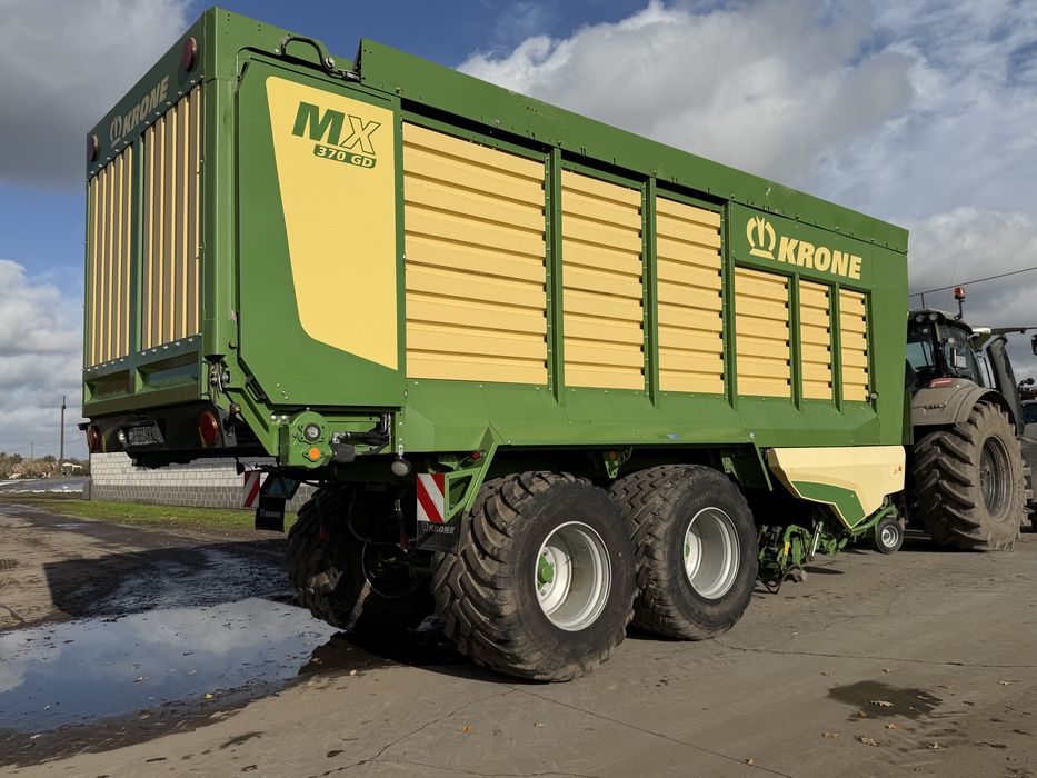 Krone MX 370 GD przyczepa samozbierająca