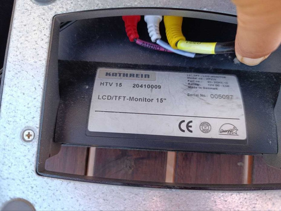 LCD TV / Monitor para Auto-Caravana 15''