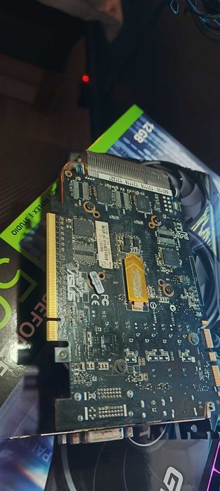 ASUS GeForce GTX760 2GB 256bit DirectCut II OC GDDR5 HDMI DVI DPort