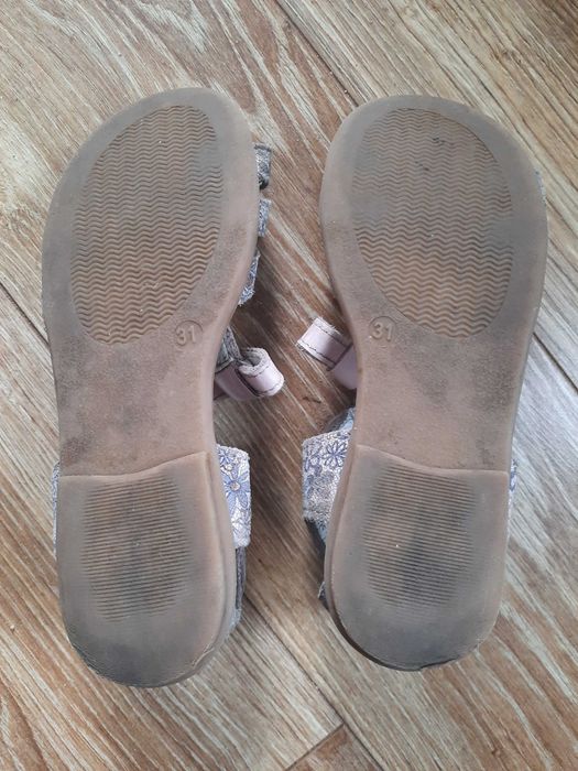 Buty sandałki rozmiar 31
