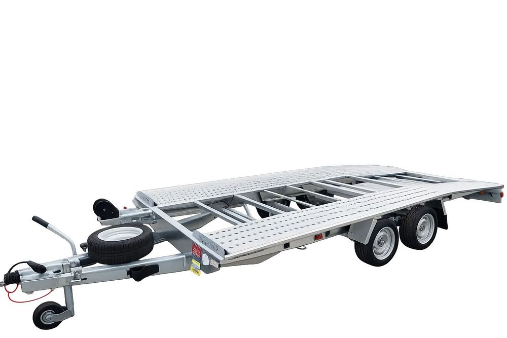 Besttrailers Rebel SM 4,5 x 2,1 m, 2700 kg, R13  Laweta Besttrailers Rebel SM 4,5 x 2,1 m, 2700 kg, R13, skos