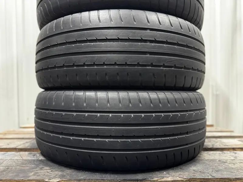 Шини бу 215 60 R16 Goodyear EfficientGrip