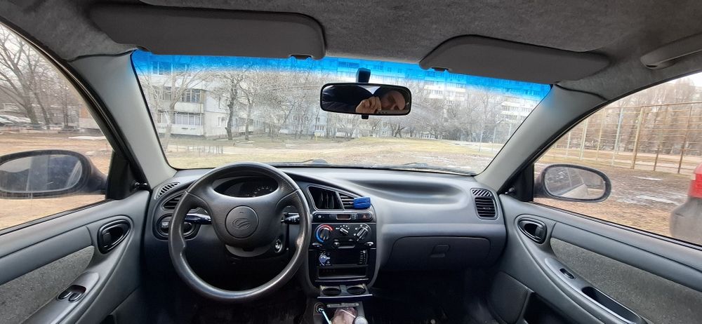 Ланос 1.5 se гур.кондиционер  стеклоподьёмники  .газ/бензин