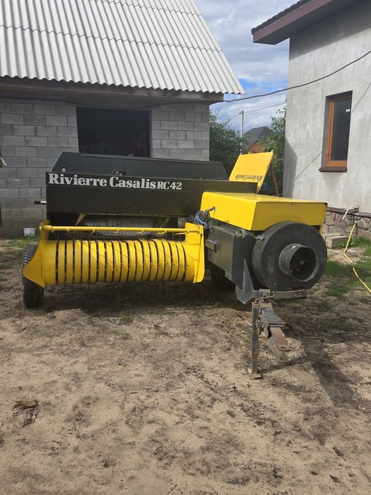 Продається тюкопрес Rivierre Casalis RC 42