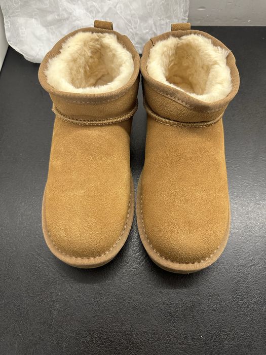 Nowe orginalne Ugg classic mini ultra