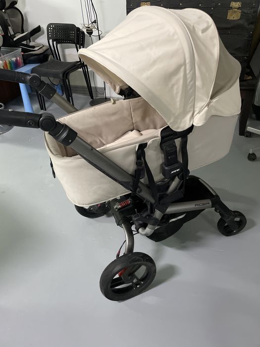 carrinho marca Jane rider inclui alcofa, ovinho e cadeira passeio