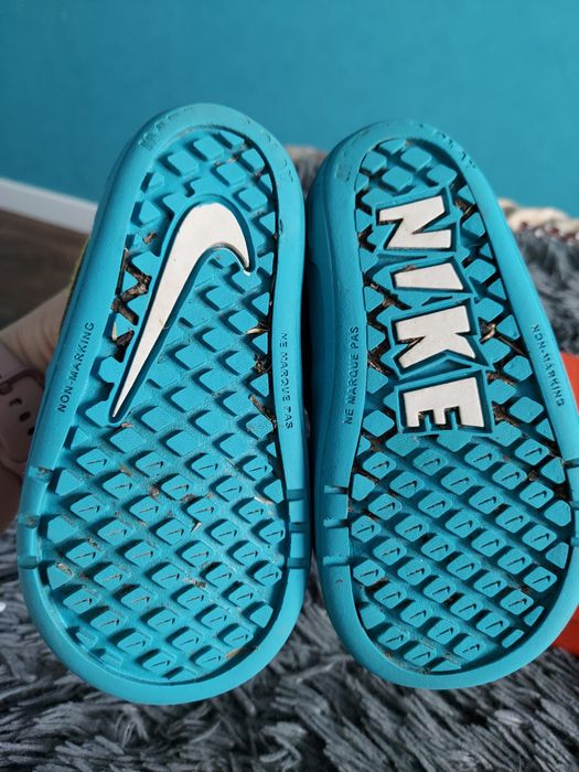 Кроссовки nike.Оригинал.
