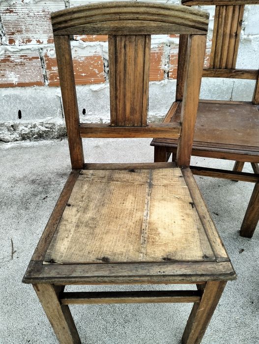 Cadeiras antigas madeira