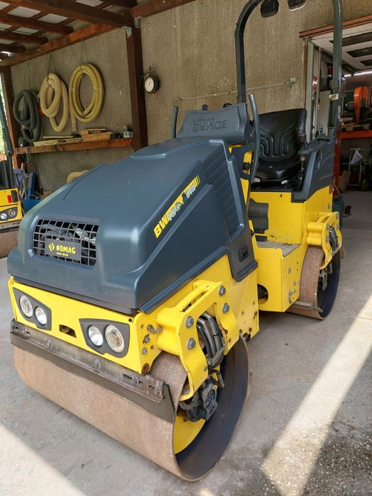 Walec BOMAG BW100 rok produkcji 2018 stal-stal silnik Kubota wibracja dwa bębny zraszacze dwa bębny walec tandemowy po przeglądzie