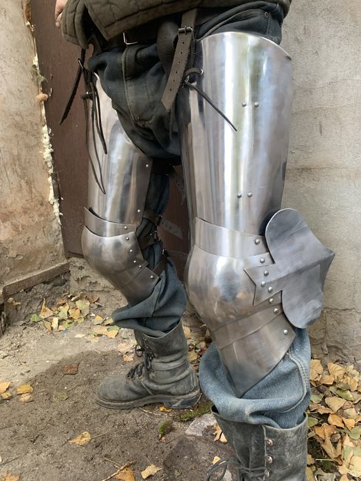 Латні набедреники/латні ноги