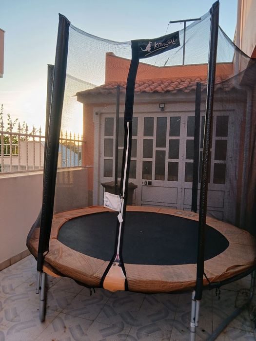 trampolim 240cm.