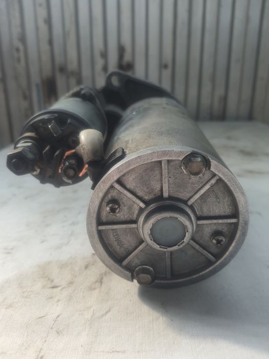 Стартер ВАЗ 2110...