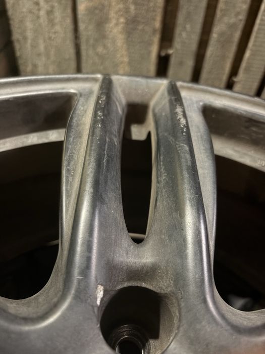 Felgi r19 5x108  czarny mat