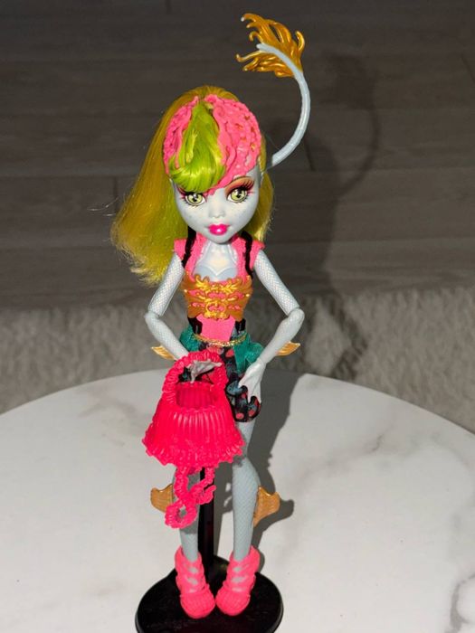 Монстер хай лагунафаер продаж Monster High Lagoonafire Freaky Fusion
