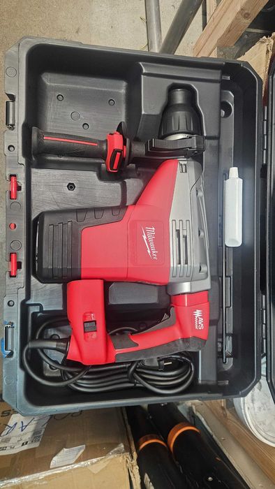 Nowy Młot wiercąco-kujący SDS-Max K 545 S - 8,5J Milwaukee